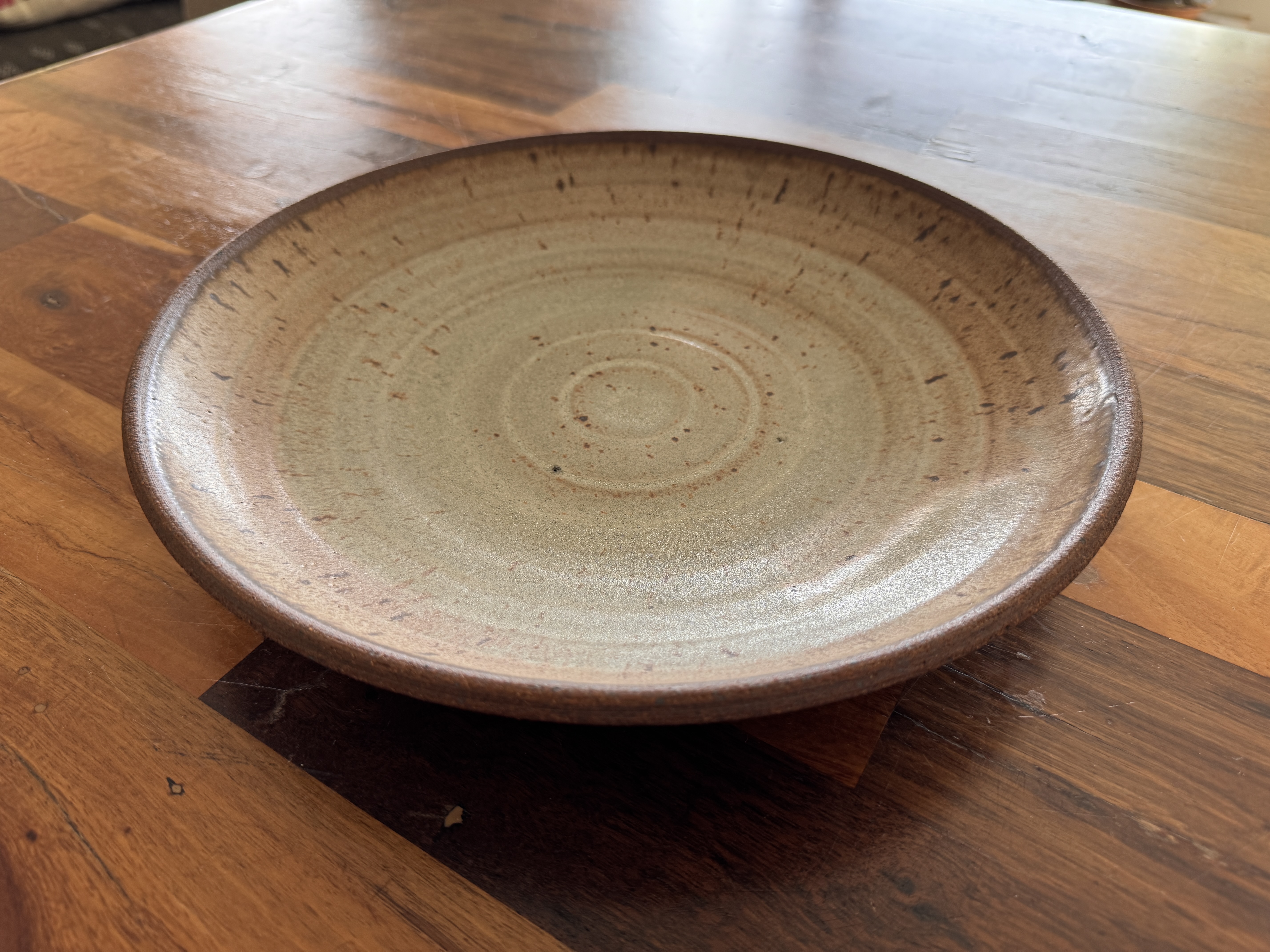 Serving Bowl-atter — detail