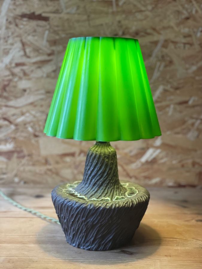 Stacked geometric cube lamp with drum shade